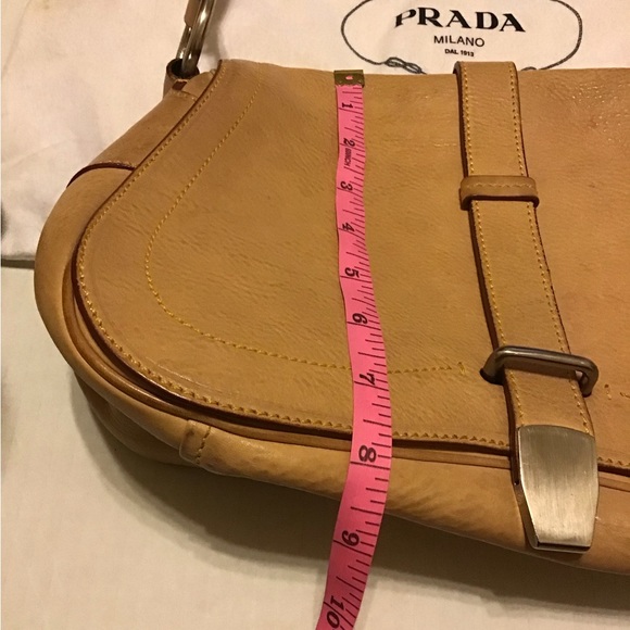 PRADA VINTAGE LEATHER HANDBAG GUC DUST BAG INCL NICE CONDITION USED - Picture 4 of 15